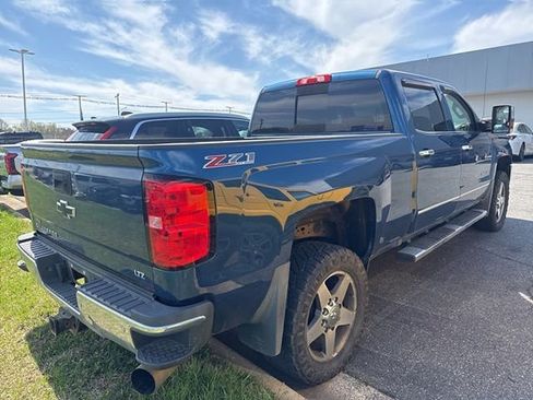 Used 2017 Chevrolet Silverado 2500 LTZ w/ Duramax Plus Package image 4