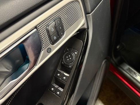 Used 2022 Ford Explorer ST w/ Equipment Group 401A image 14