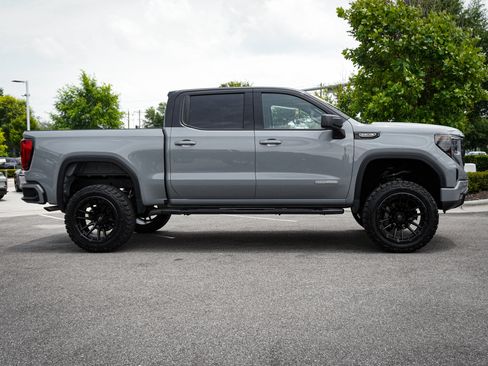 Used 2024 GMC Sierra 1500 Elevation AWD/4WD image 11