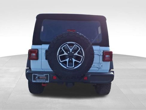 Used 2024 Jeep Wrangler Unlimited Rubicon image 7