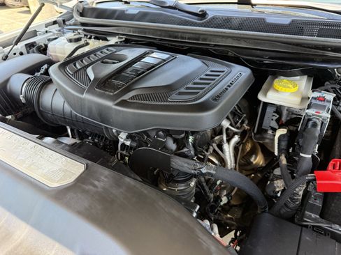 Used 2024 Jeep Wagoneer Series II w/ Flexible Seating Group image 34