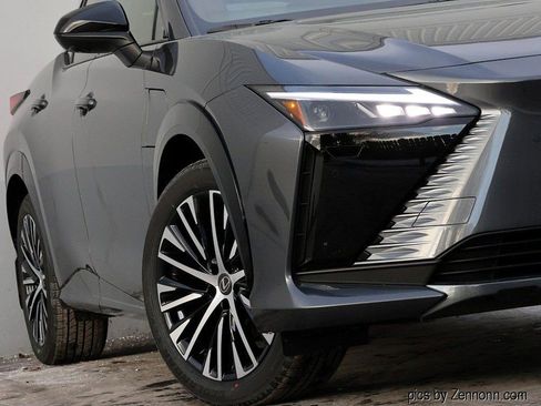 New 2026 Lexus RZ 350e 2WD w/ Technology Package image 4