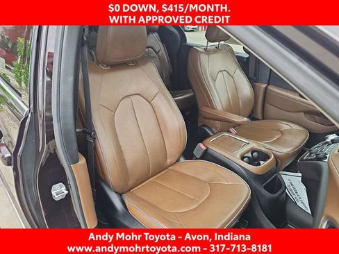 Used 2018 Chrysler Pacifica Limited w/ Advanced Safetytec Group FWD image 37