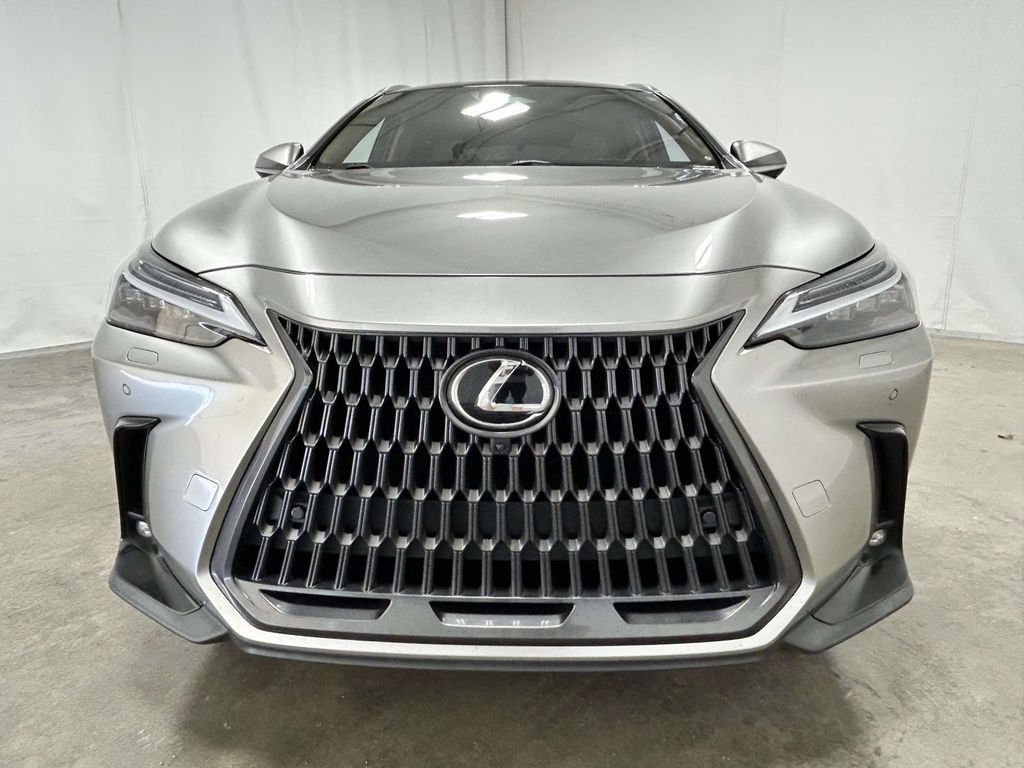 Used 2024 Lexus NX 350h AWD w/ Vision Package image 6