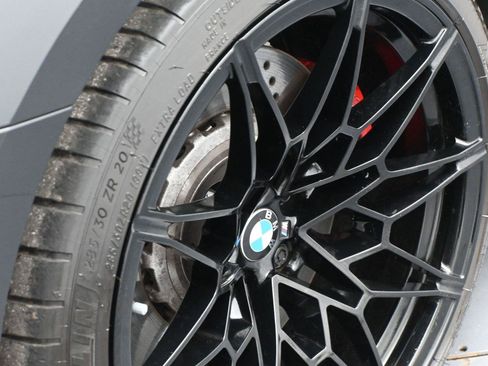 Used 2025 BMW M4 xDrive Competition w/ Executive Package AWD/4WD image 13