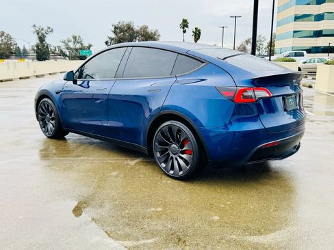 Used 2023 Tesla Model Y Performance AWD/4WD image 6