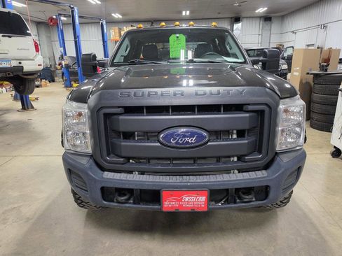 Used 2015 Ford F250 XL w/ Snow Plow Prep Package AWD/4WD image 3