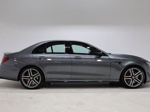 Used 2019 Mercedes-Benz E 63 AMG S image 8