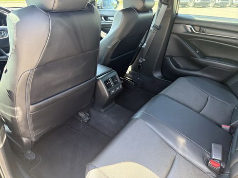 Used 2022 Honda Accord Sport image 34