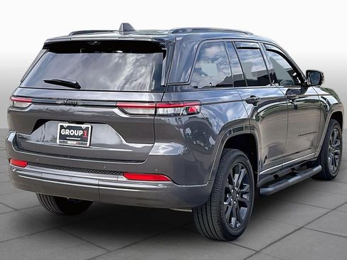 Used 2026 Jeep Grand Cherokee Limited AWD/4WD image 13