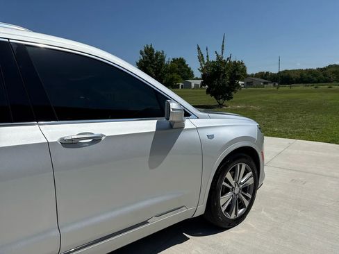 Used 2020 Cadillac XT6 Premium Luxury image 37