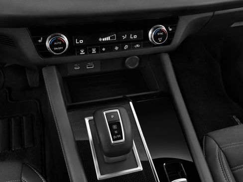 Used 2022 Mitsubishi Outlander ES image 9