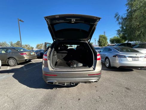 Used 2017 Lincoln MKX Reserve image 7