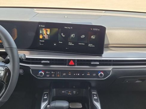 New 2026 Kia Sorento S w/ S Panoramic Sunroof Package FWD image 16