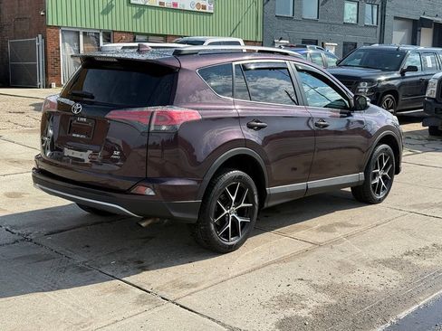 Used 2017 Toyota RAV4 SE w/ Power Extra Value Package AWD/4WD image 4