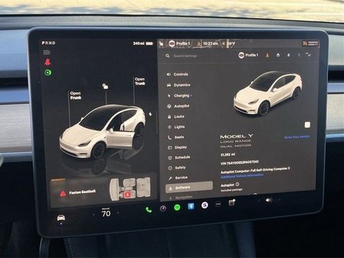 Used 2023 Tesla Model Y Long Range image 19