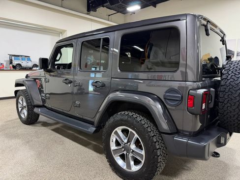 Used 2020 Jeep Wrangler Unlimited Sahara w/ Uconnect 4C Nav & Sound Group AWD/4WD image 20