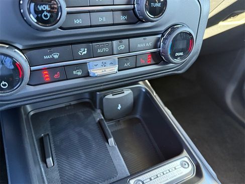 New 2025 Ford Bronco Big Bend image 25