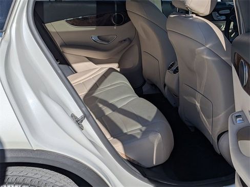Used 2016 Mercedes-Benz GLC 300 image 33