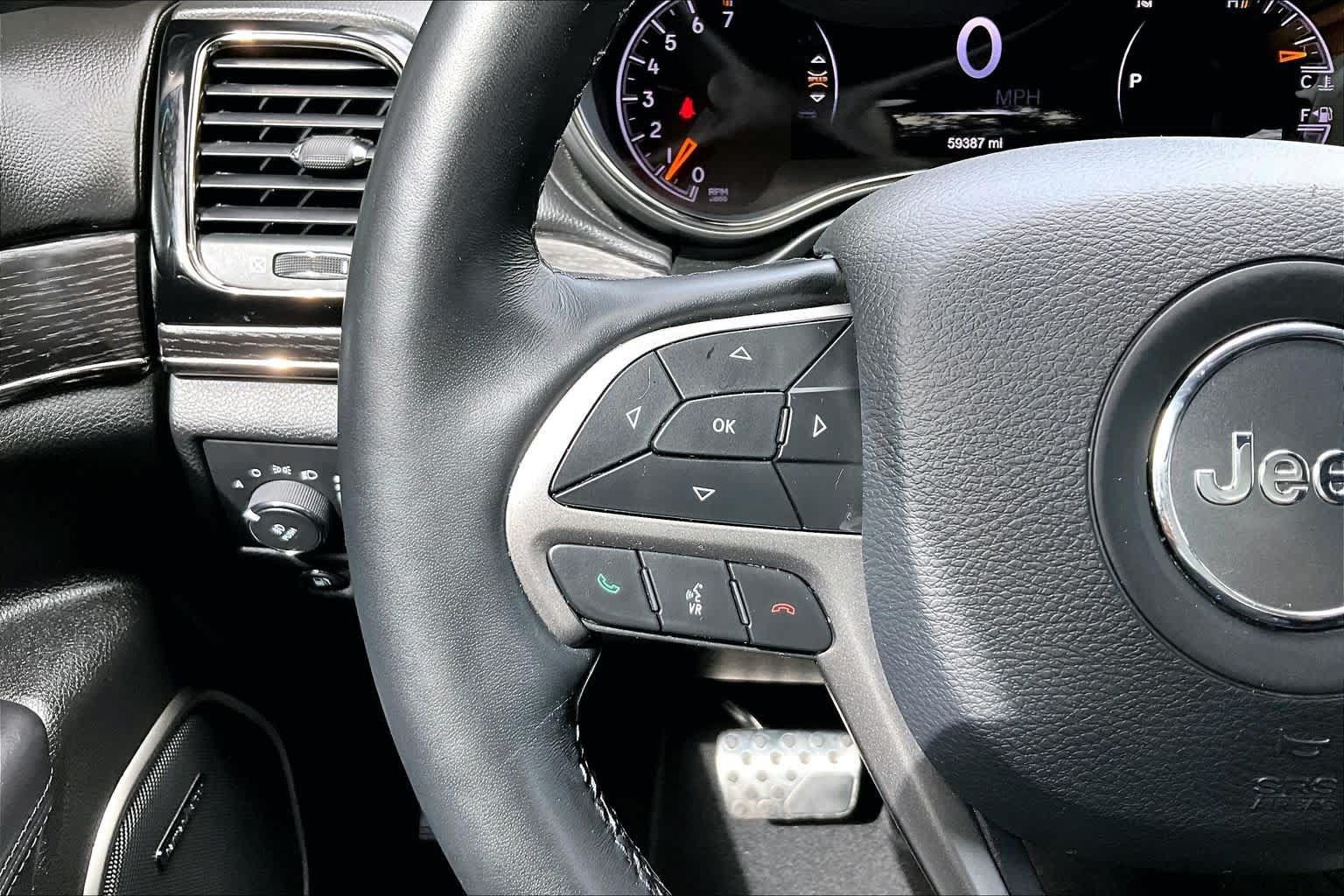 Used 2021 Jeep Grand Cherokee High Altitude AWD/4WD image 22