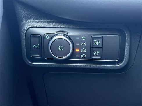 New 2025 Ford Explorer Active w/ Active Comfort Package image 15