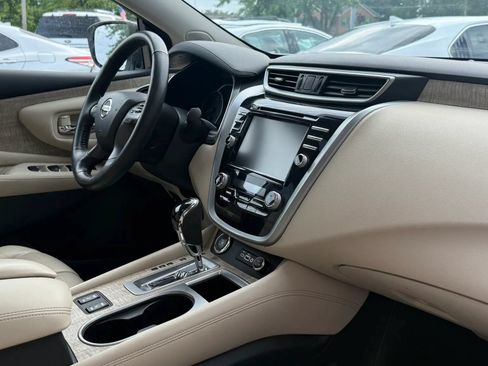Used 2021 Nissan Murano SL AWD/4WD image 12