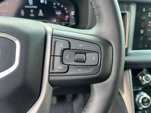 Used 2024 GMC Yukon Denali w/ LPO, Floor Liner Package AWD/4WD image 15