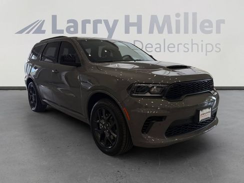 New 2026 Dodge Durango GT w/ Blacktop Package AWD/4WD image 7
