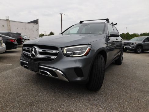 Used 2020 Mercedes-Benz GLC 300 4MATIC image 4