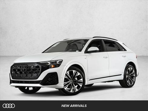 Certified 2025 Audi Q8 Prestige w/ Prestige Package image 1