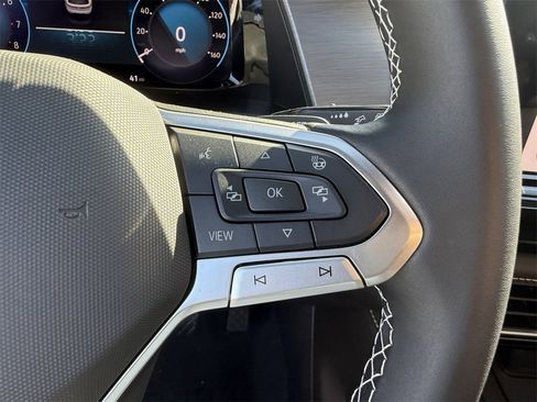 New 2026 Volkswagen Atlas Cross Sport SE image 14