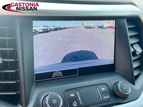 Used 2023 GMC Acadia SLE w/ Driver Convenience Package AWD/4WD image 18