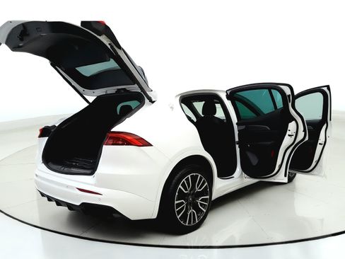 Used 2023 Maserati Grecale GT AWD/4WD image 14
