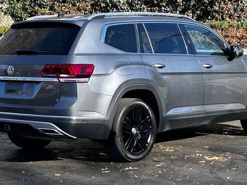 Used 2019 Volkswagen Atlas SEL Premium image 5