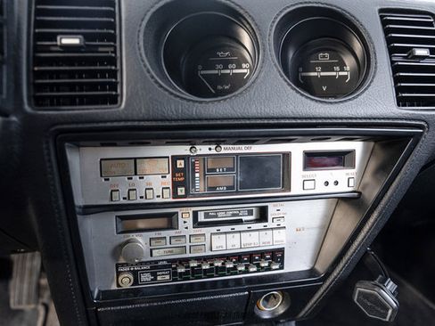 Used 1987 Nissan 300ZX Hatchback RWD image 45