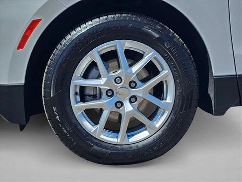 Used 2022 Chevrolet Equinox LT image 27