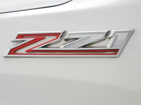 Used 2022 Chevrolet Silverado 1500 LT image 19