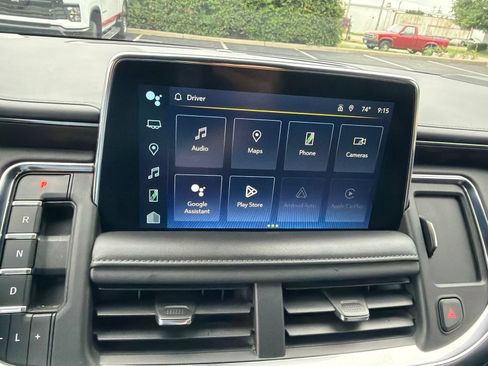 Used 2024 Chevrolet Suburban LT AWD/4WD image 14
