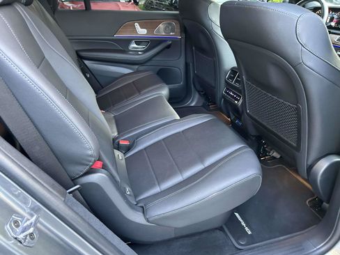 Certified 2025 Mercedes-Benz GLS 450 4MATIC image 48