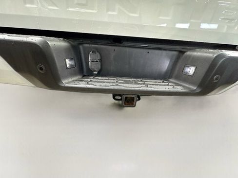 Used 2022 Nissan Frontier PRO-4X w/ Pro-4X Premium Package image 37