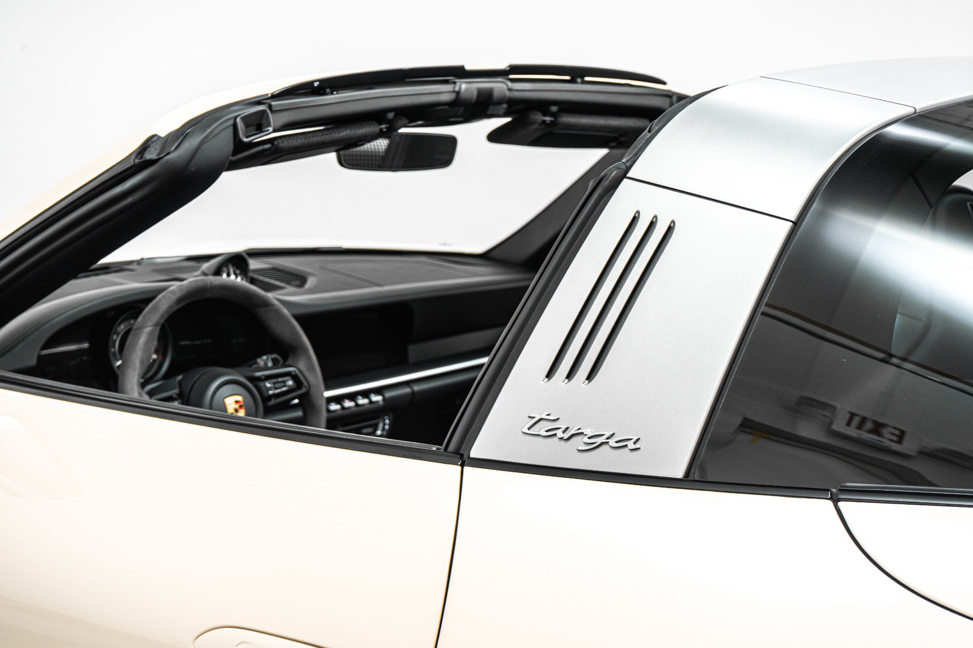 Used 2024 Porsche 911 Targa 4S AWD/4WD image 40