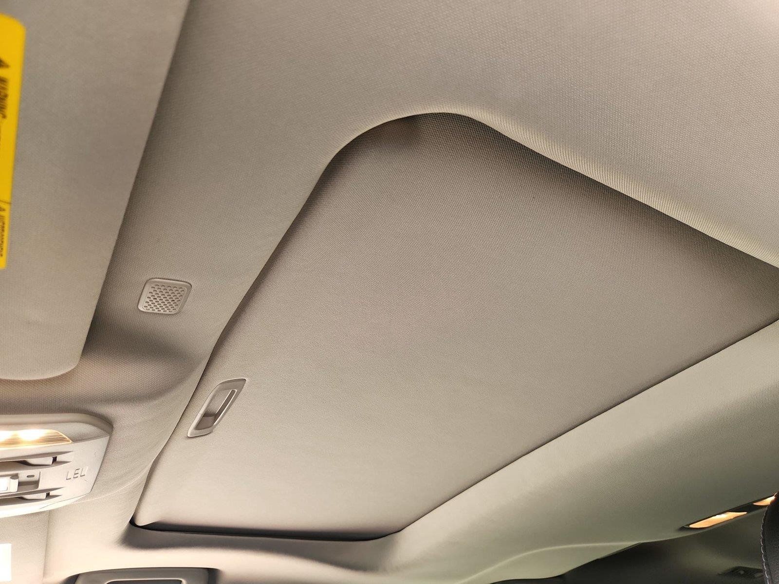 Used 2021 Toyota Highlander Limited FWD image 19
