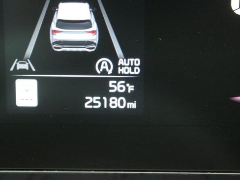 Certified 2024 Kia Sportage LX image 28