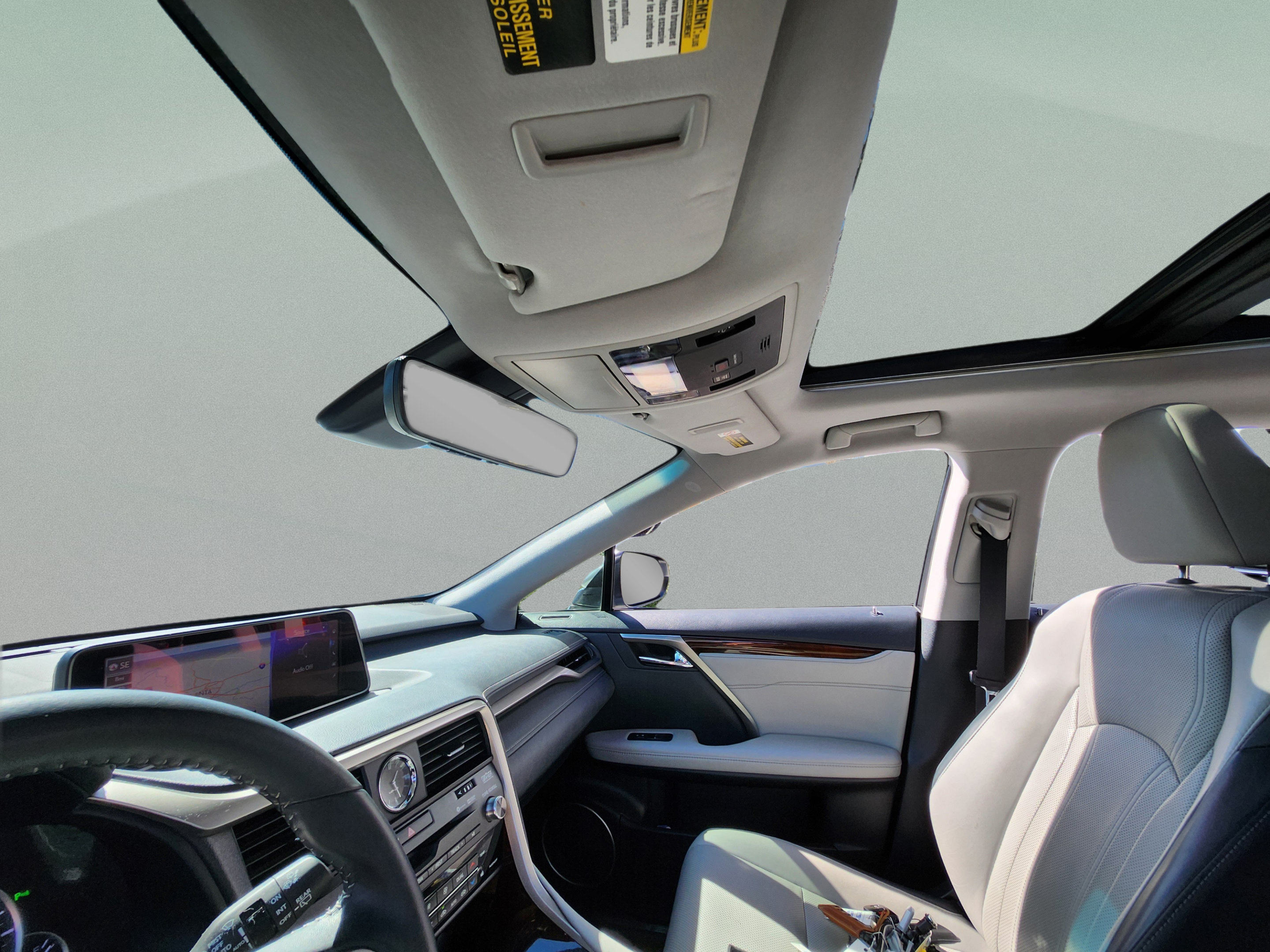 Used 2018 Lexus RX 350 FWD w/ Premium Package image 16