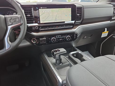 New 2026 Chevrolet Silverado 1500 RST w/ Redline Edition AWD/4WD image 24