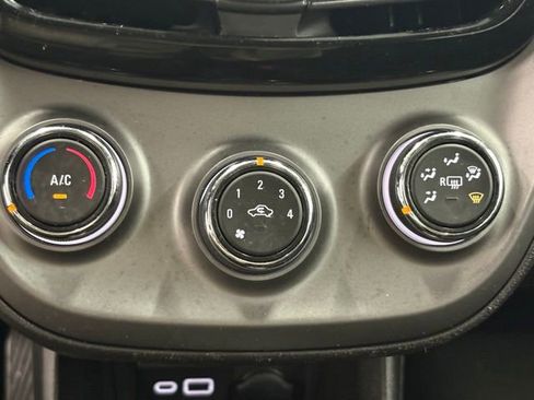 Used 2019 Chevrolet Spark LS image 21