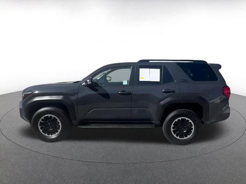 Used 2025 Toyota 4Runner TRD Off-Road image 10