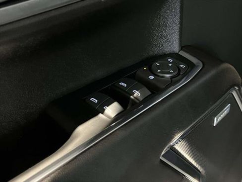 Used 2025 GMC Sierra 1500 Elevation w/ Preferred Package image 15