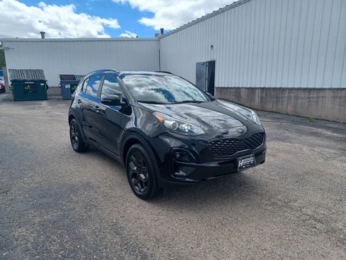 Used 2021 Kia Sportage AWD Nightfall Edition image 7