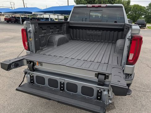 New 2026 GMC Sierra 1500 Denali AWD/4WD image 29